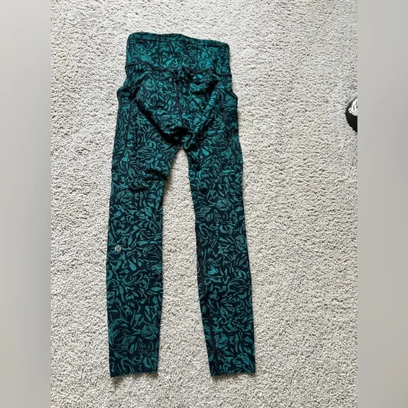 Lululemon Fast & Free - Picture 2 of 7